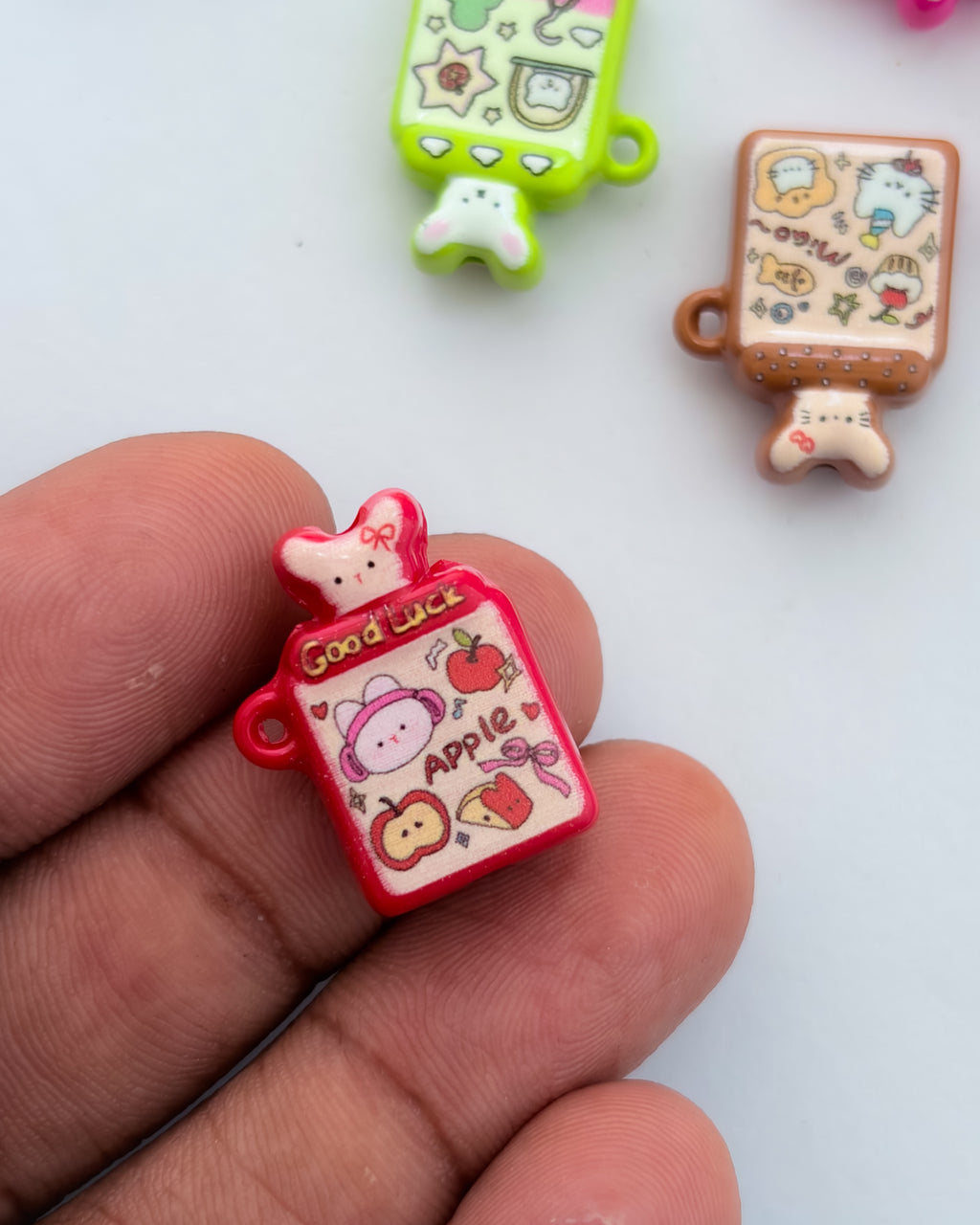 24.0 fancy acrylic beads - 10 pc