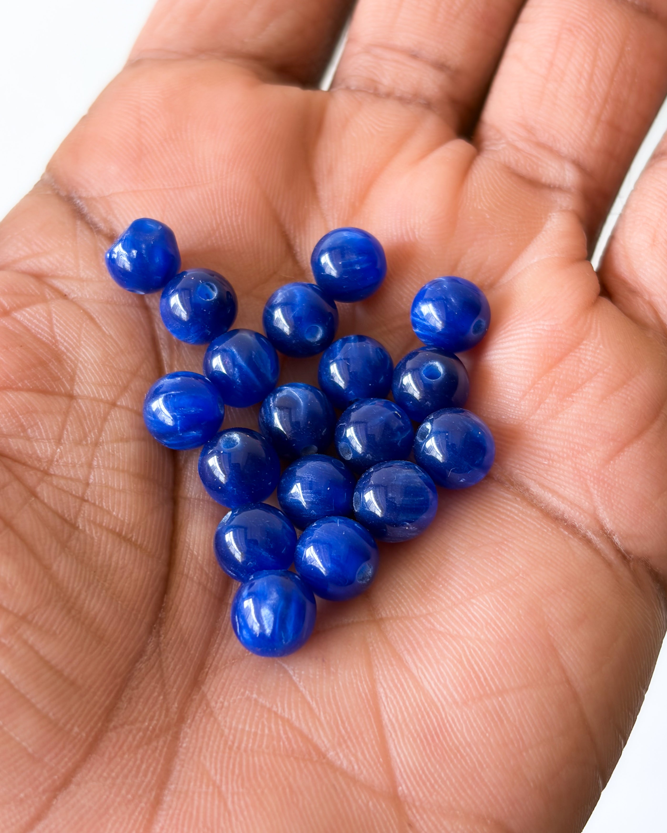 15.0 Monalisa beads - 90 - 100 beads