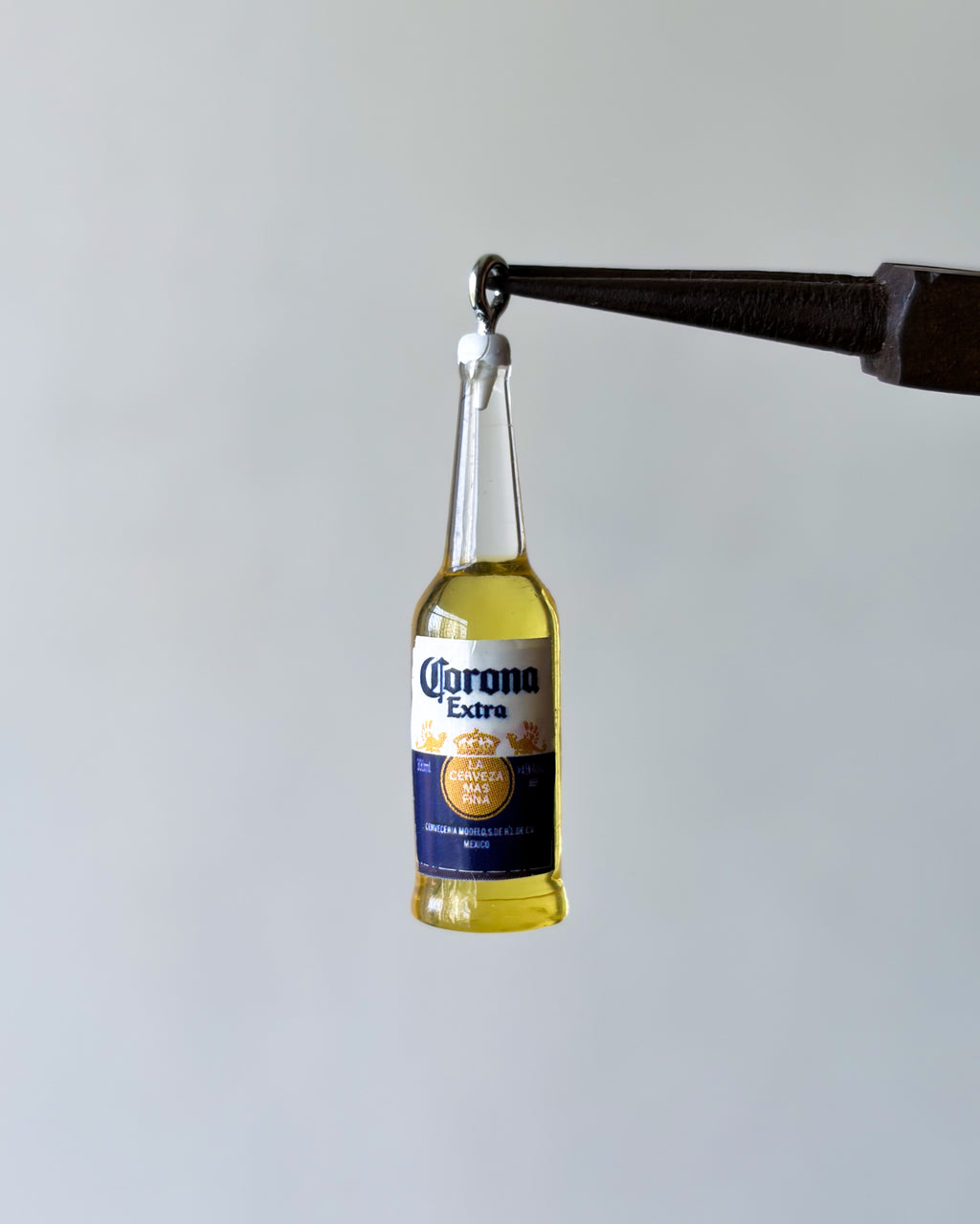 Mini corona charm - 10 pc