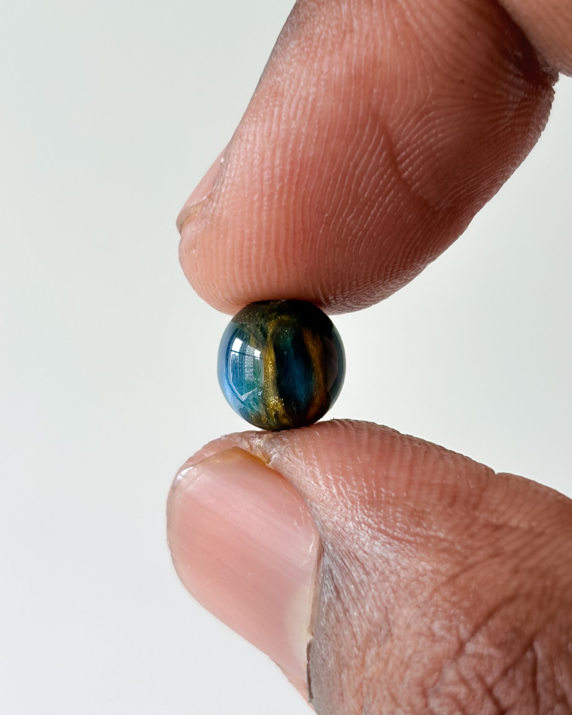 Blue Monalisa beads - 90 - 100 beads