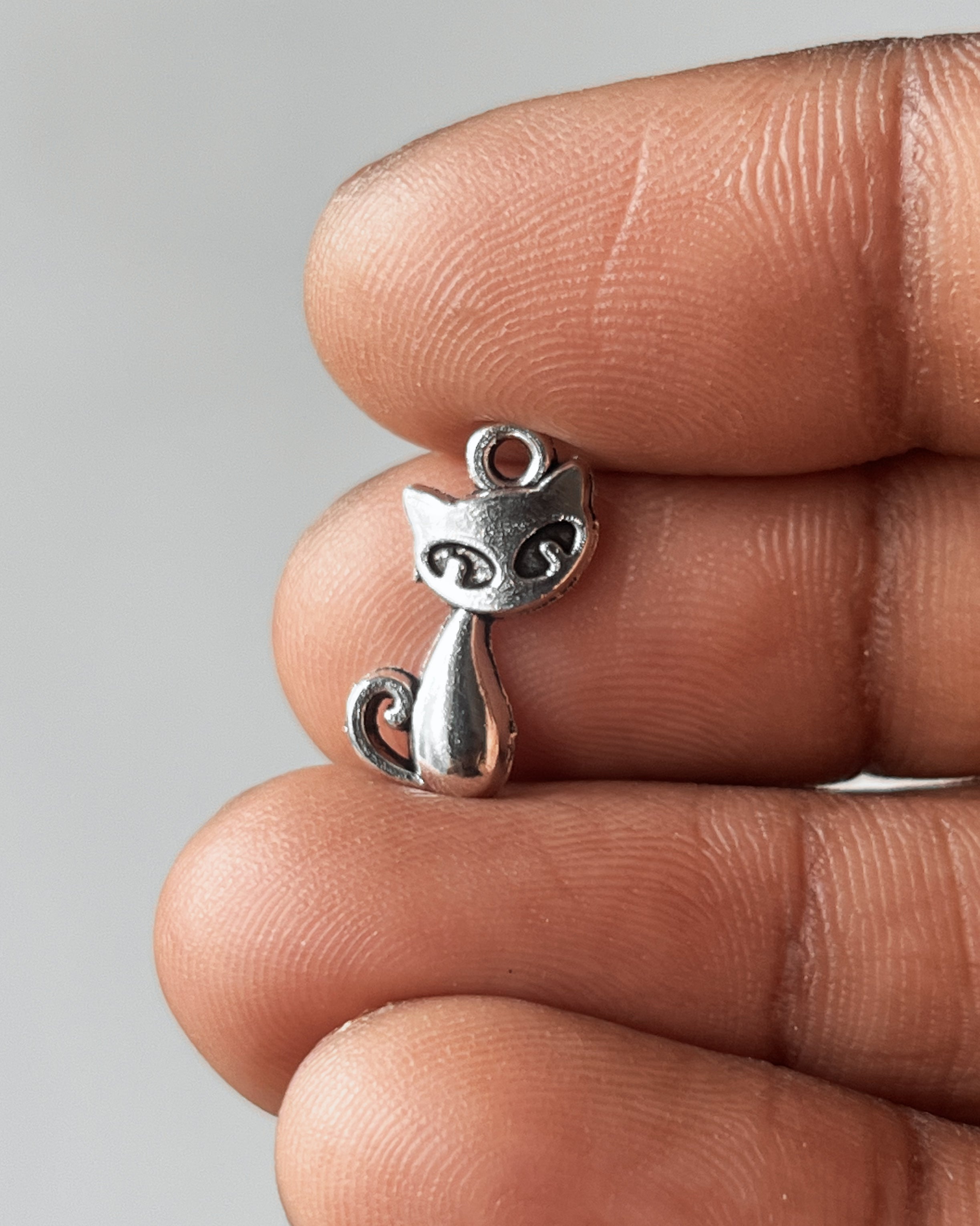 Cat charm- 10 pc