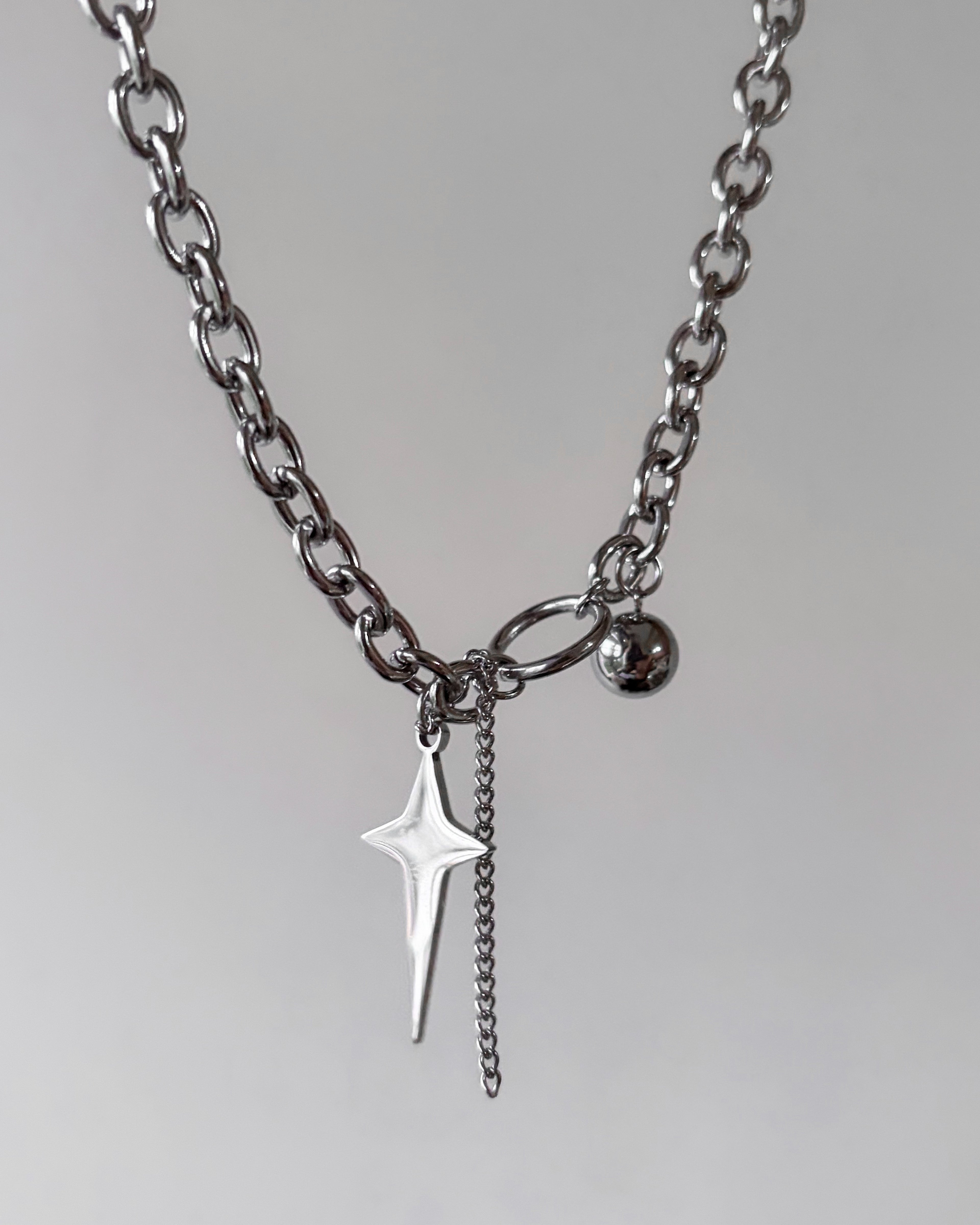 Ready necklace 18