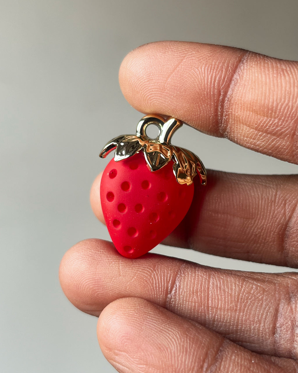 Velvet strawberry - 1 pc