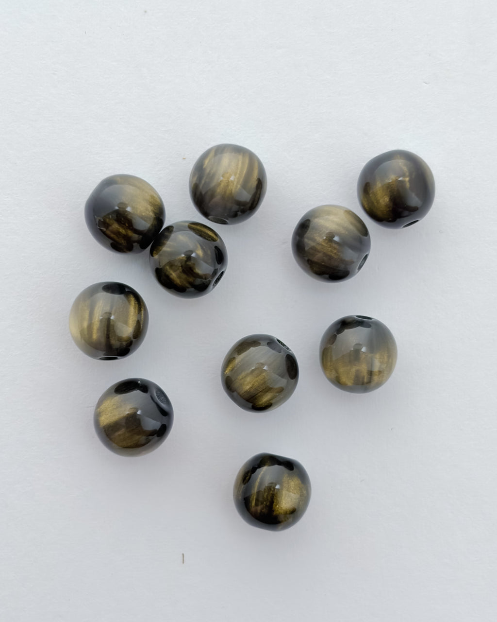 Grey Monalisa beads - 90 - 100 beads