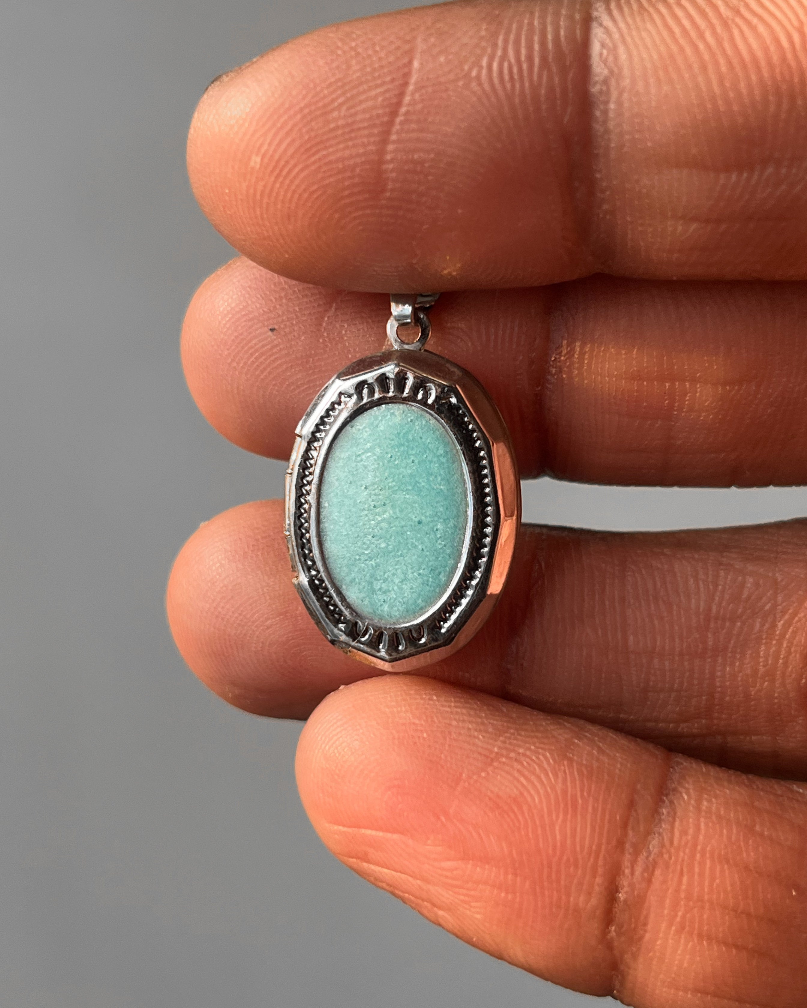 Mini blue oval open heart - 12 pc