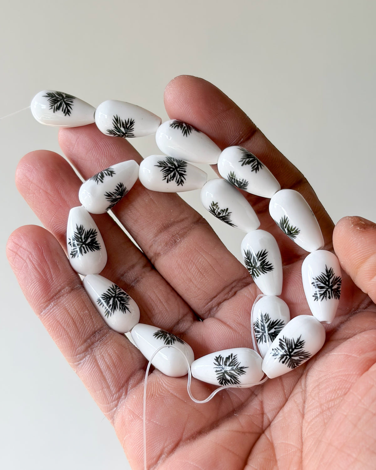 10.0 drop shape ceramic flower beads - 1 line