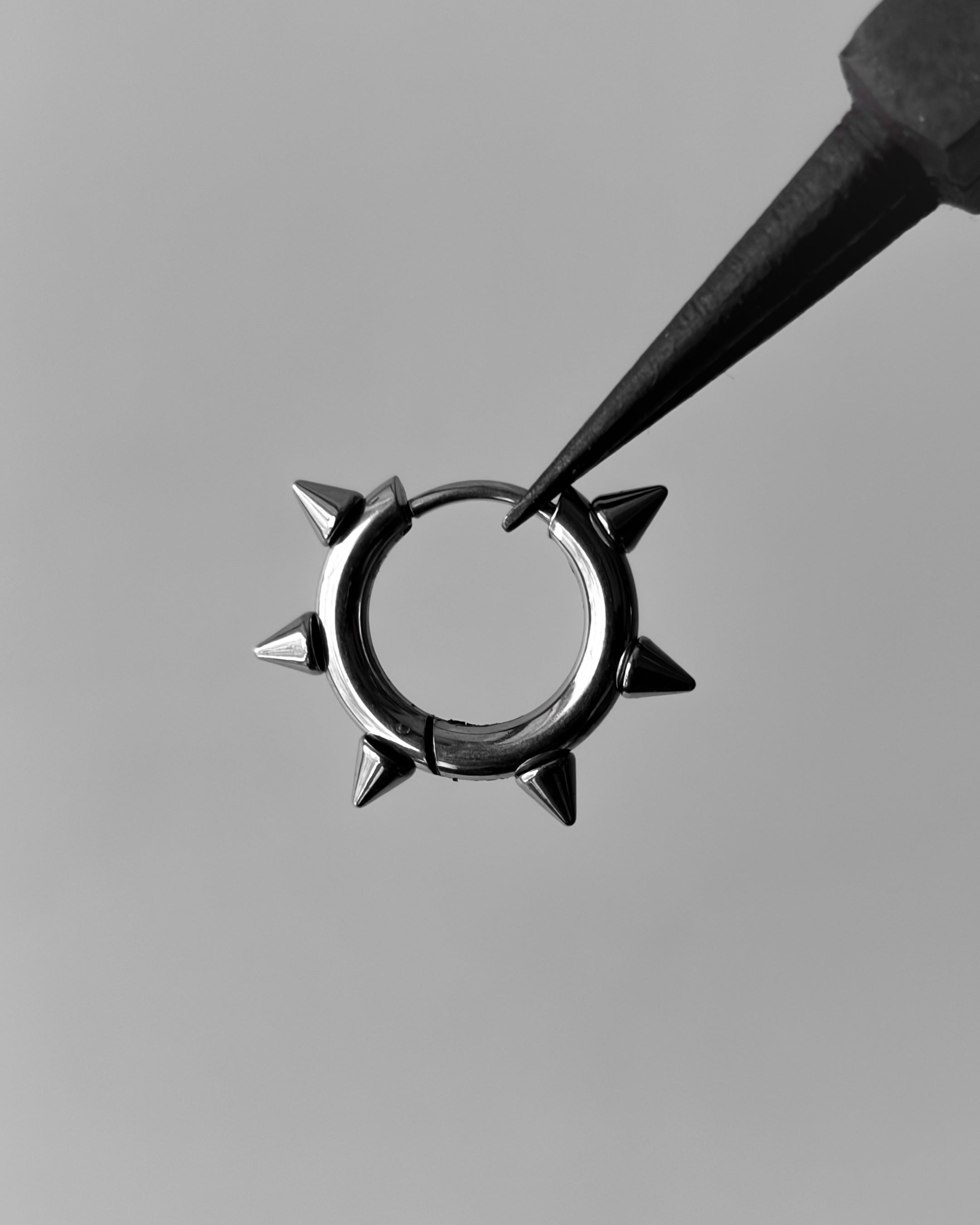 New Spike earring - 6 pcs