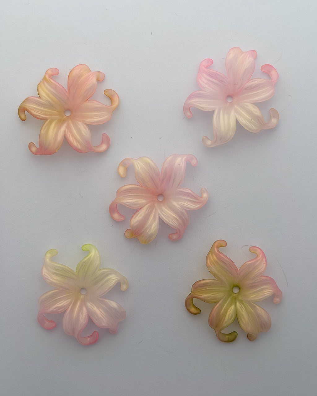 Yellow + peach arm cuff flower - 50 grams
