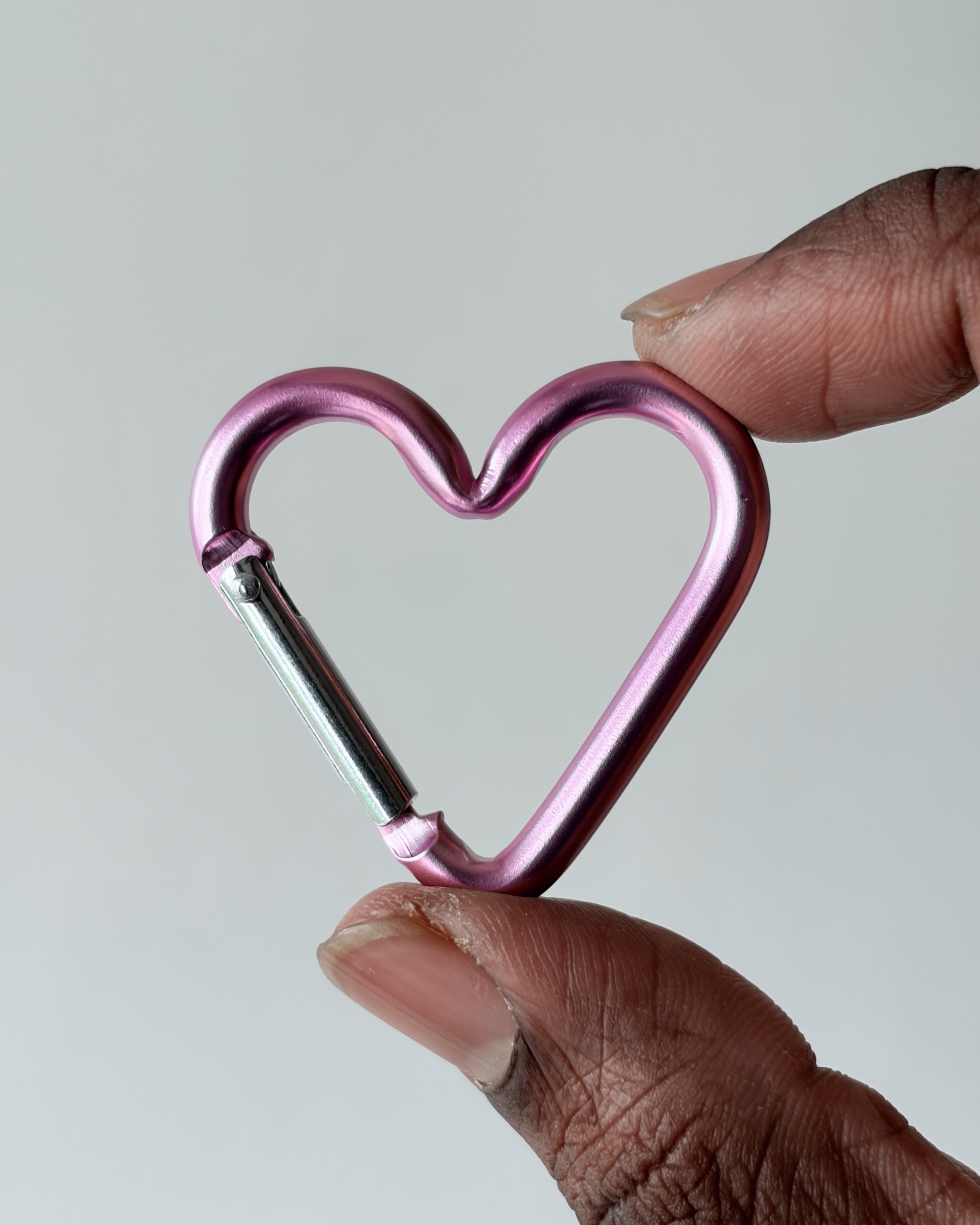 Pink heart carabiner - 10 pc