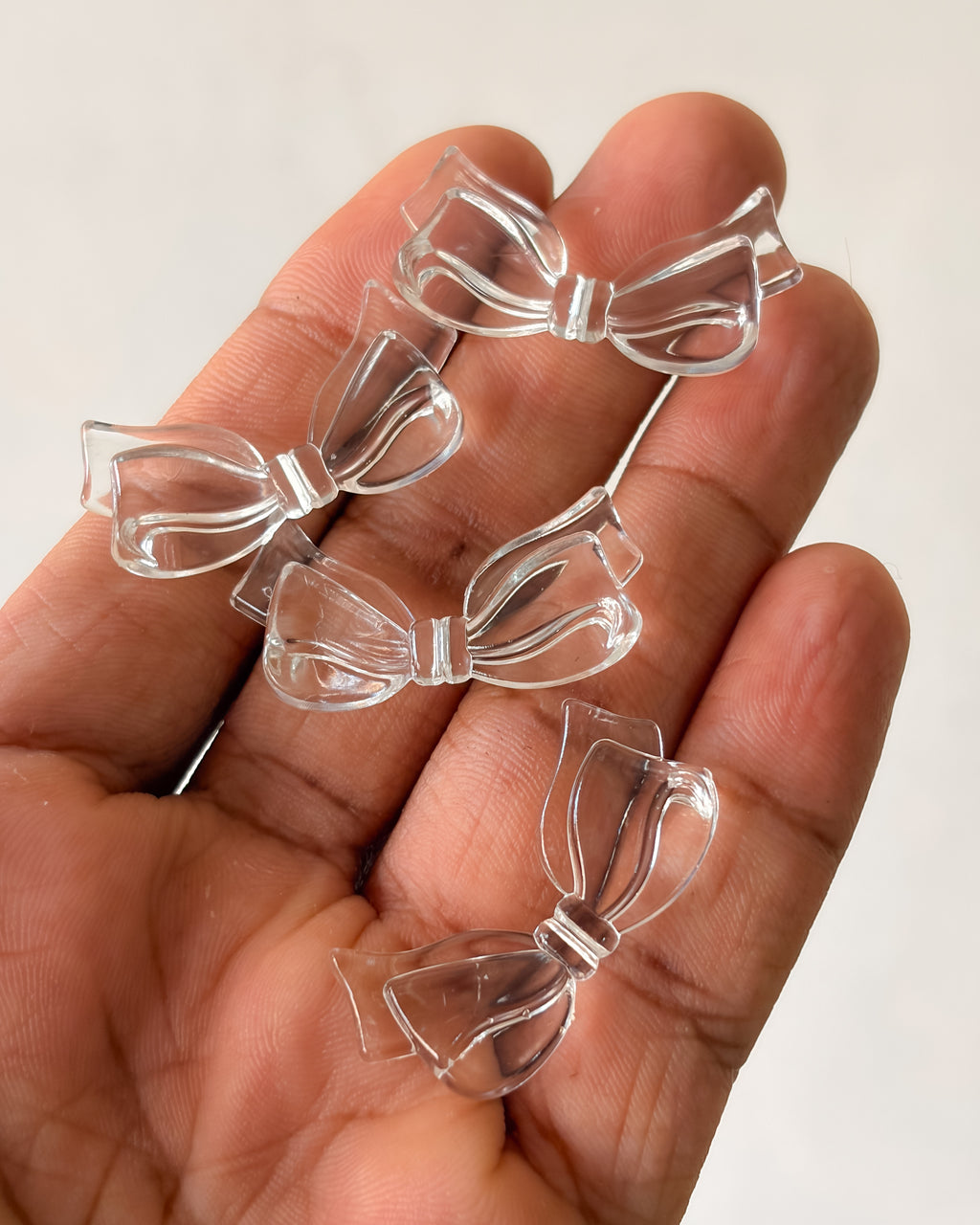 Transparent bow beads - 50 grams