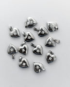 Mini Open heart - 12 pc (expect defective pcs as it’s a super small size) size is around 1.5 cm