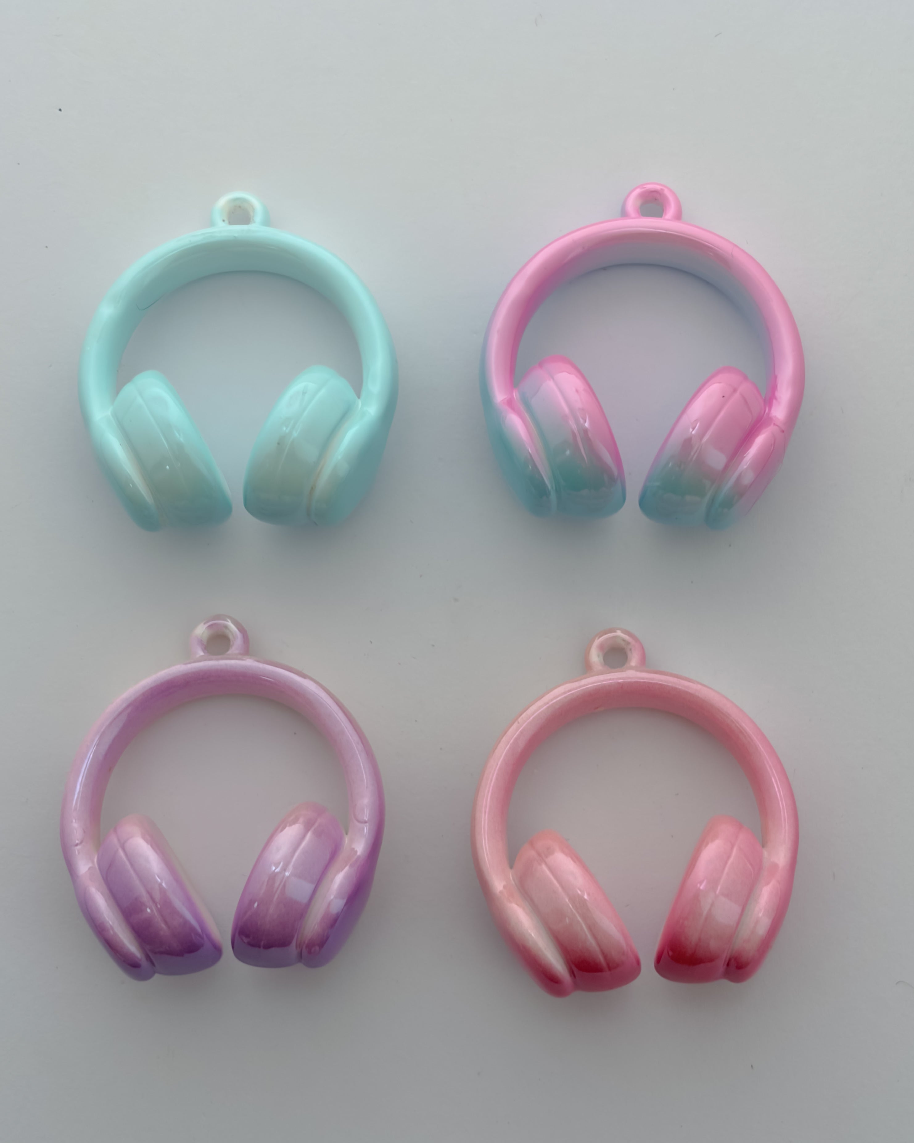 1.0 Chunky Headphones - 10 pc