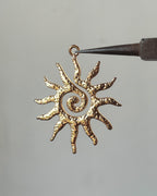 Gold sun charm - 1 pc
