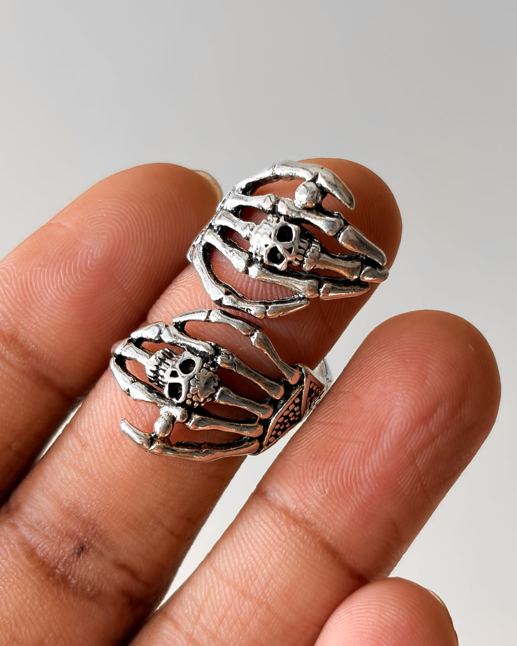 Skeleton hands ring - 5 pc