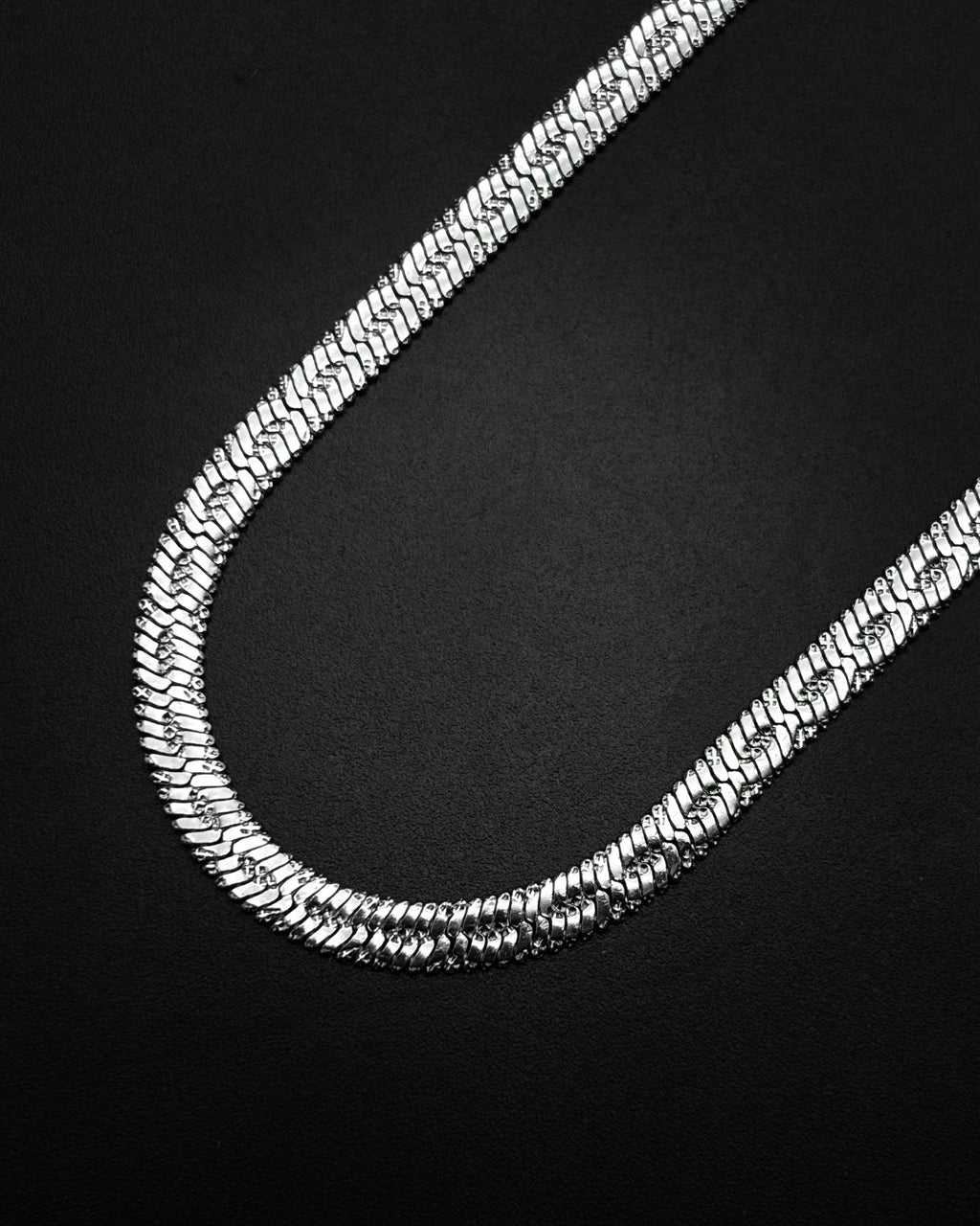 Stainless steel 2.0 Flat patterned snake chain