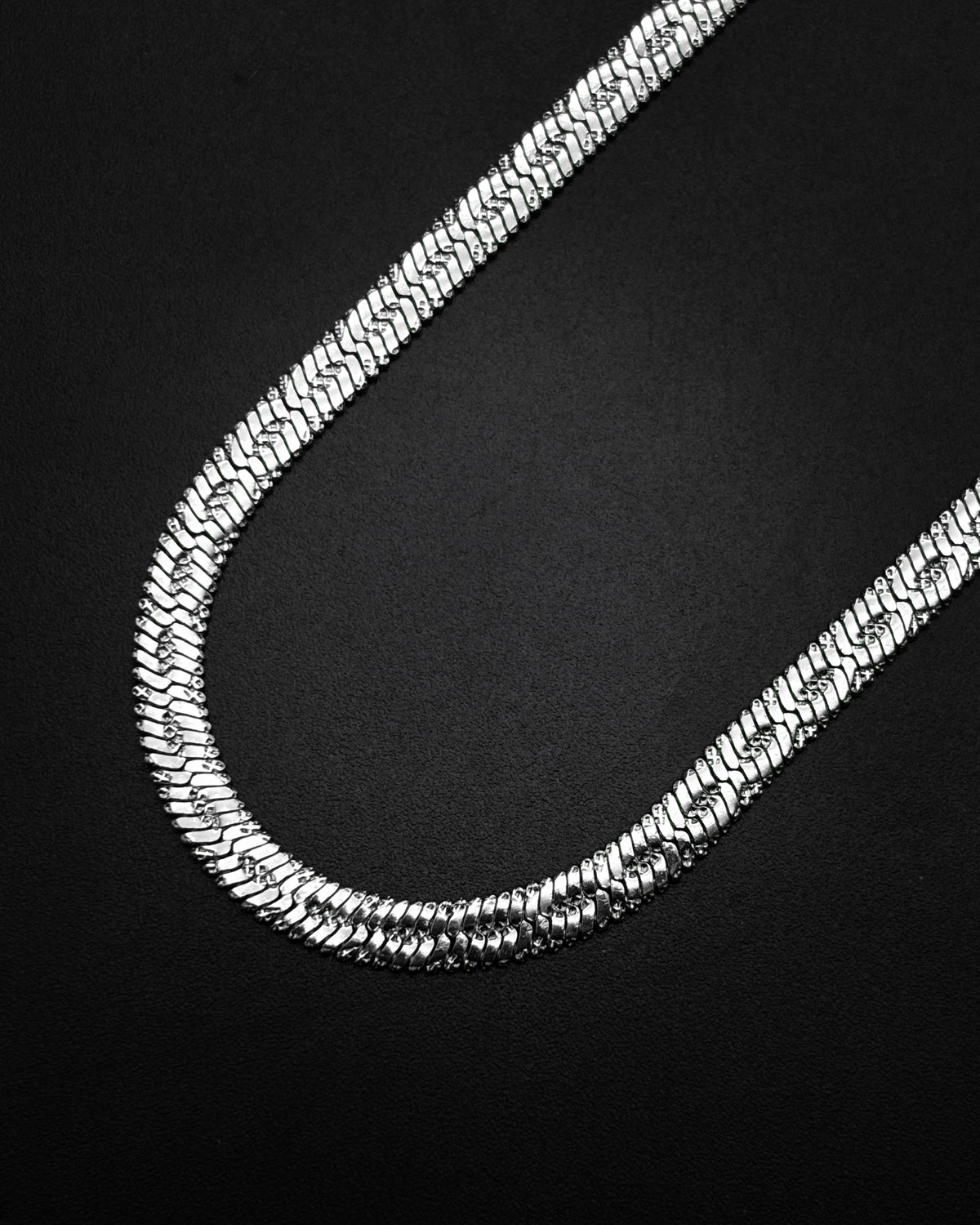 Stainless steel 2.0 Flat patterned snake chain