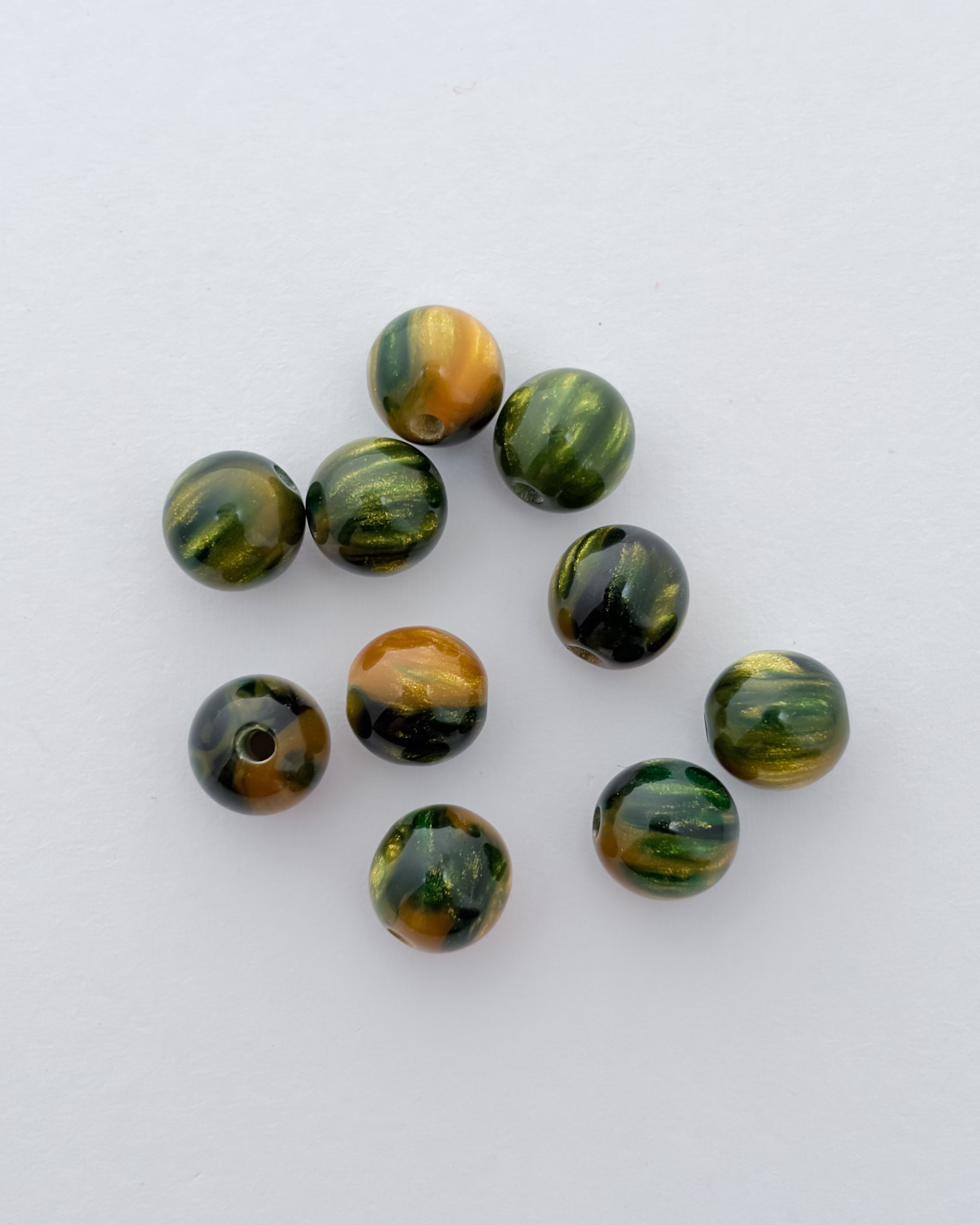 Green Monalisa beads - 90 - 100 beads