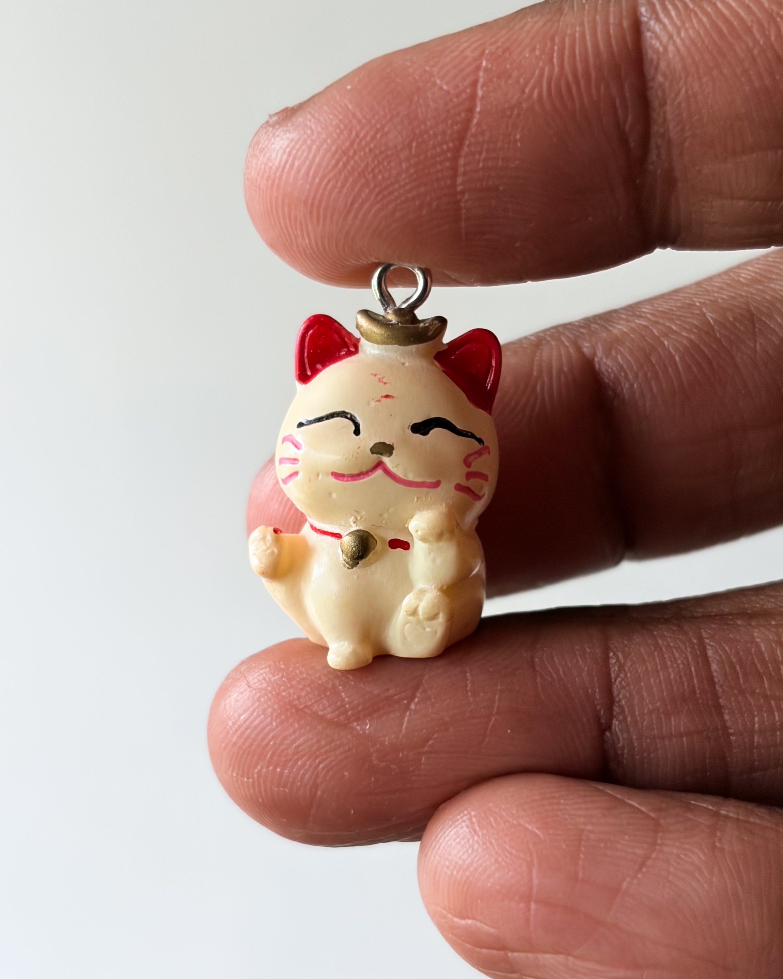 Fortune cat charm - 10 pc