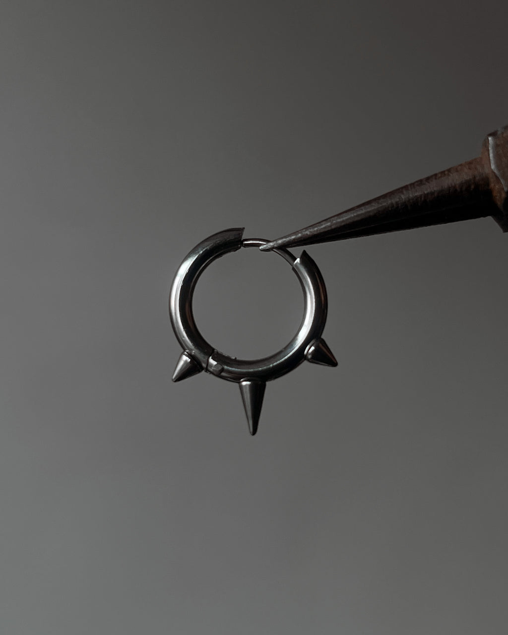 Spike earring - 6 pair