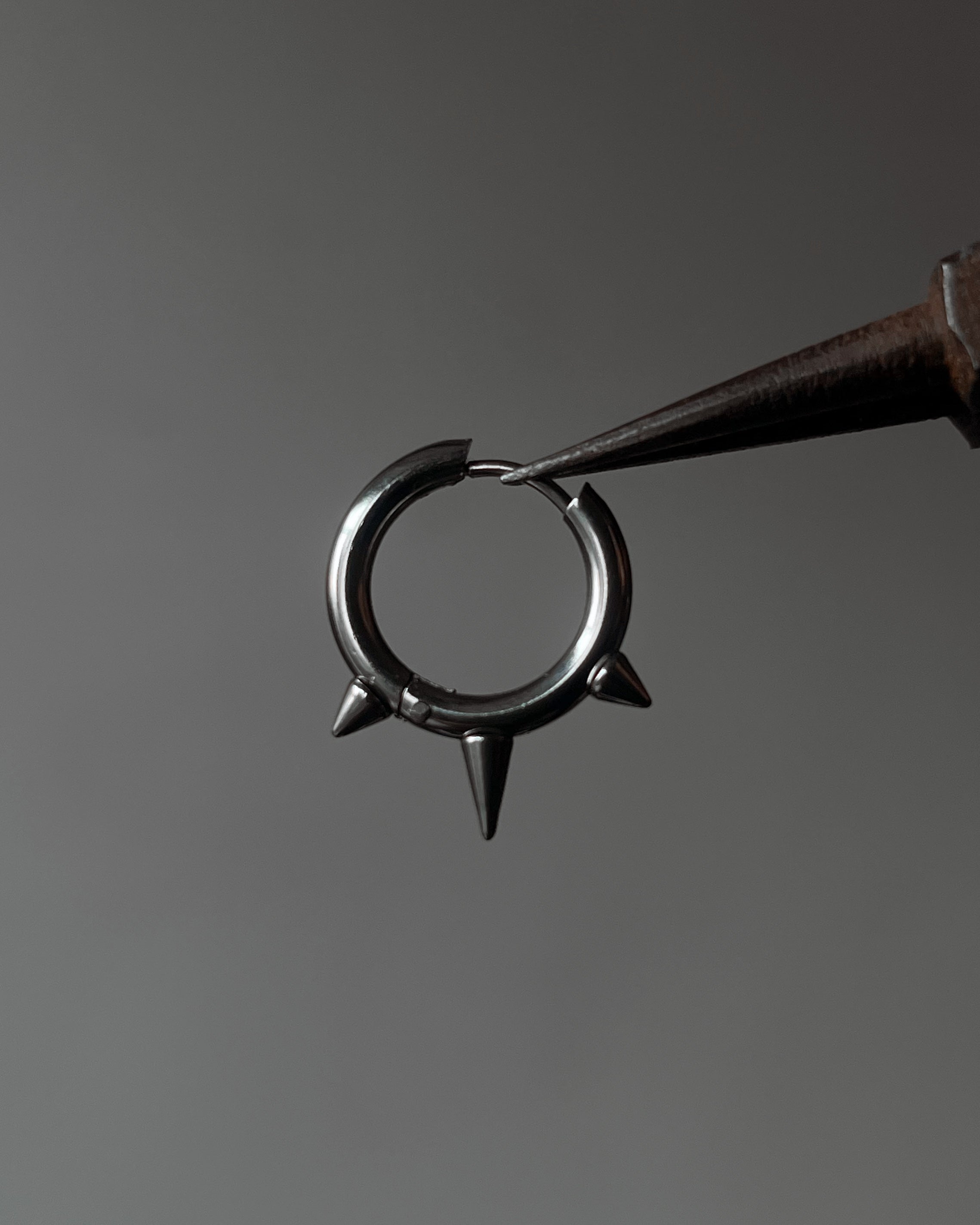 Spike earring - 6 pair