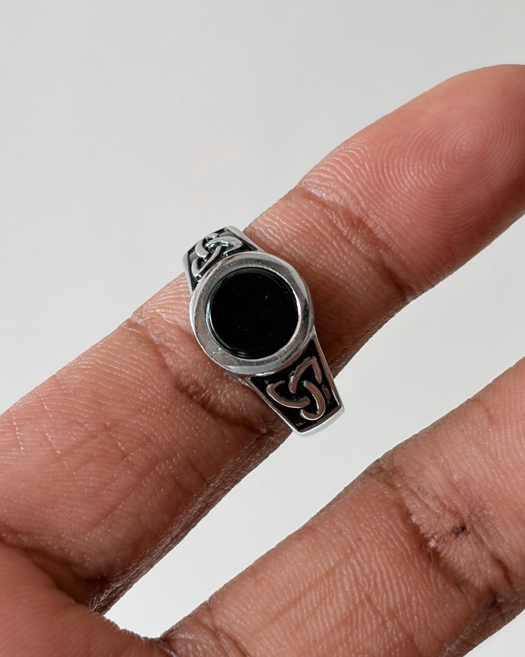 2.0 signet ring mix size - 12 pc (trial batch)