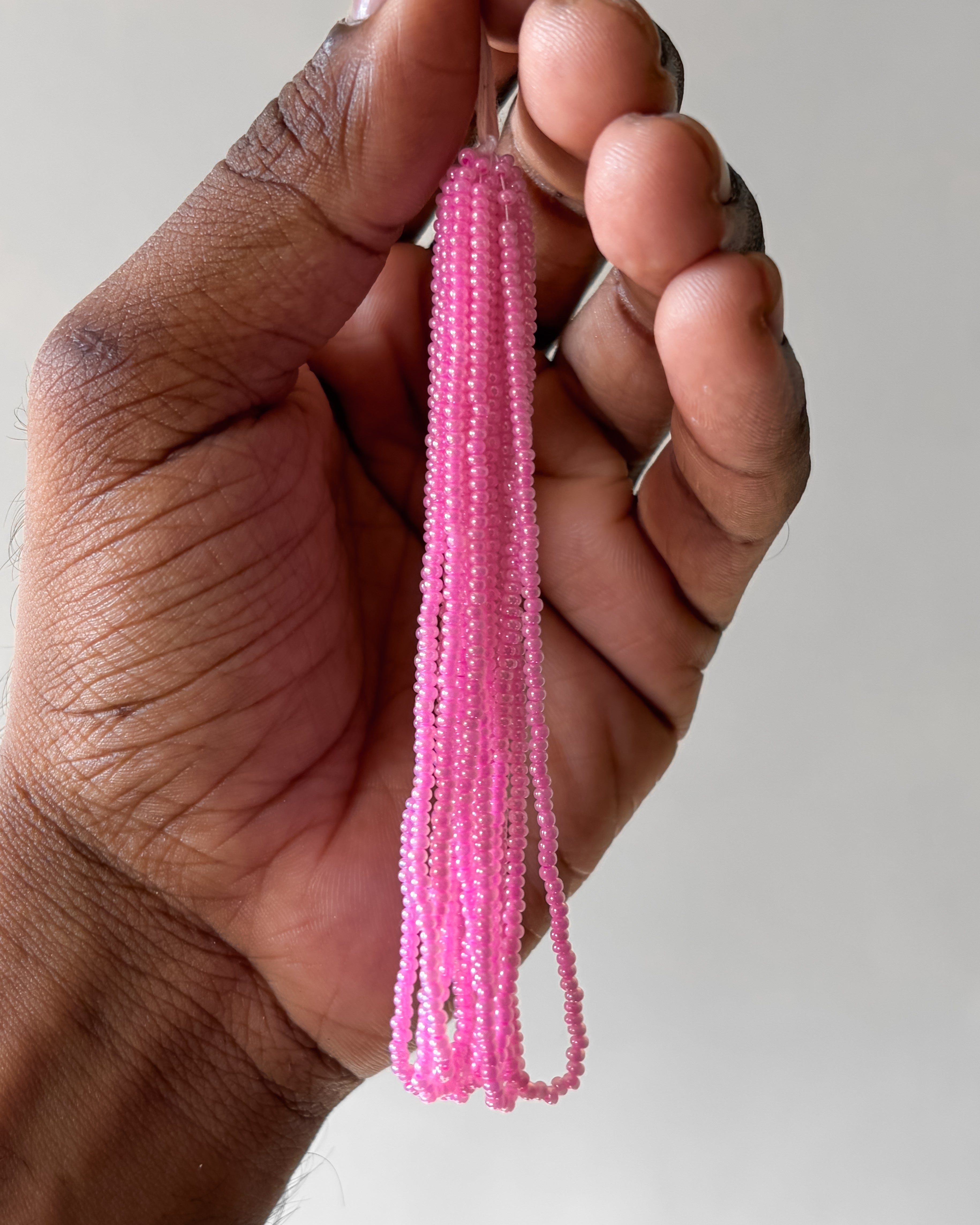 Baby pink 11/0 size seed beads