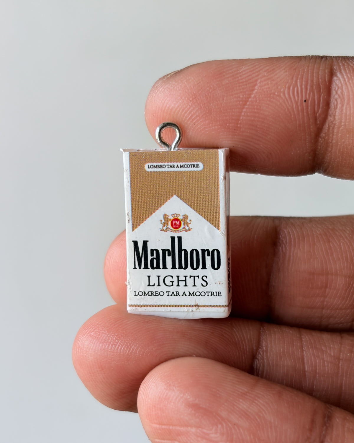 marlboro lights charm - 10 pc
