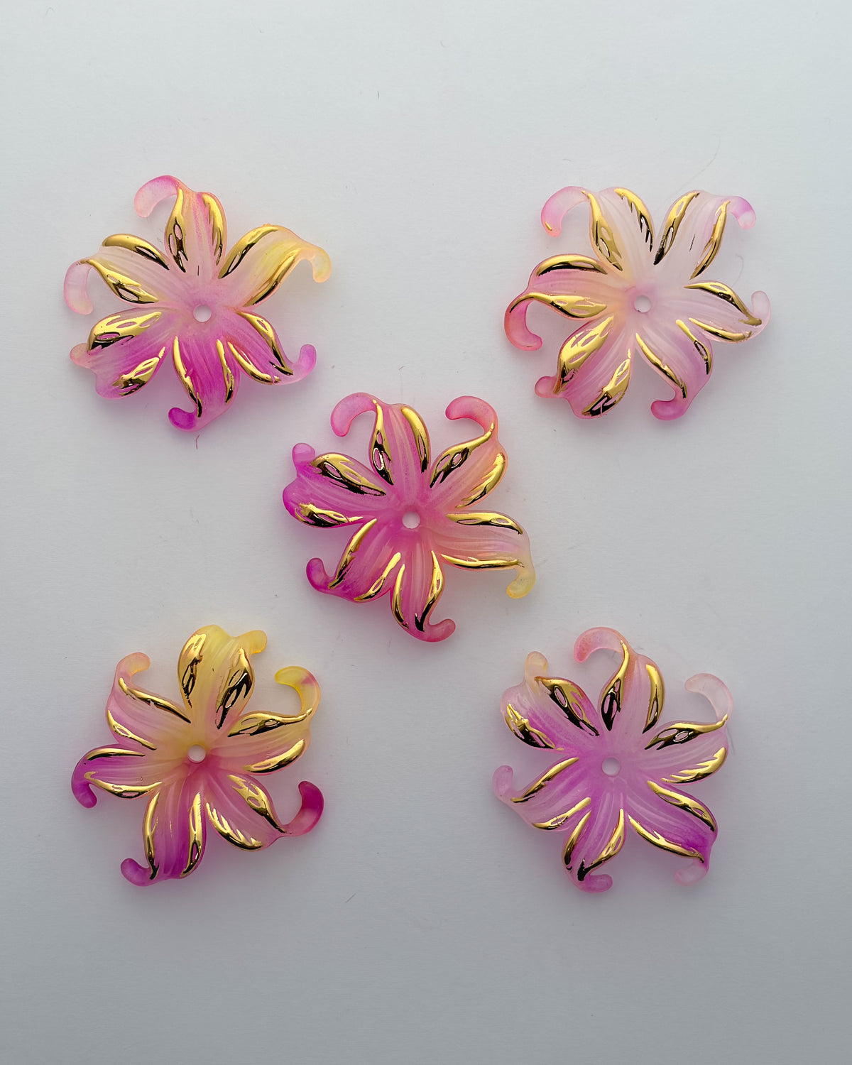 Pink + yellow arm cuff flower - 50 grams