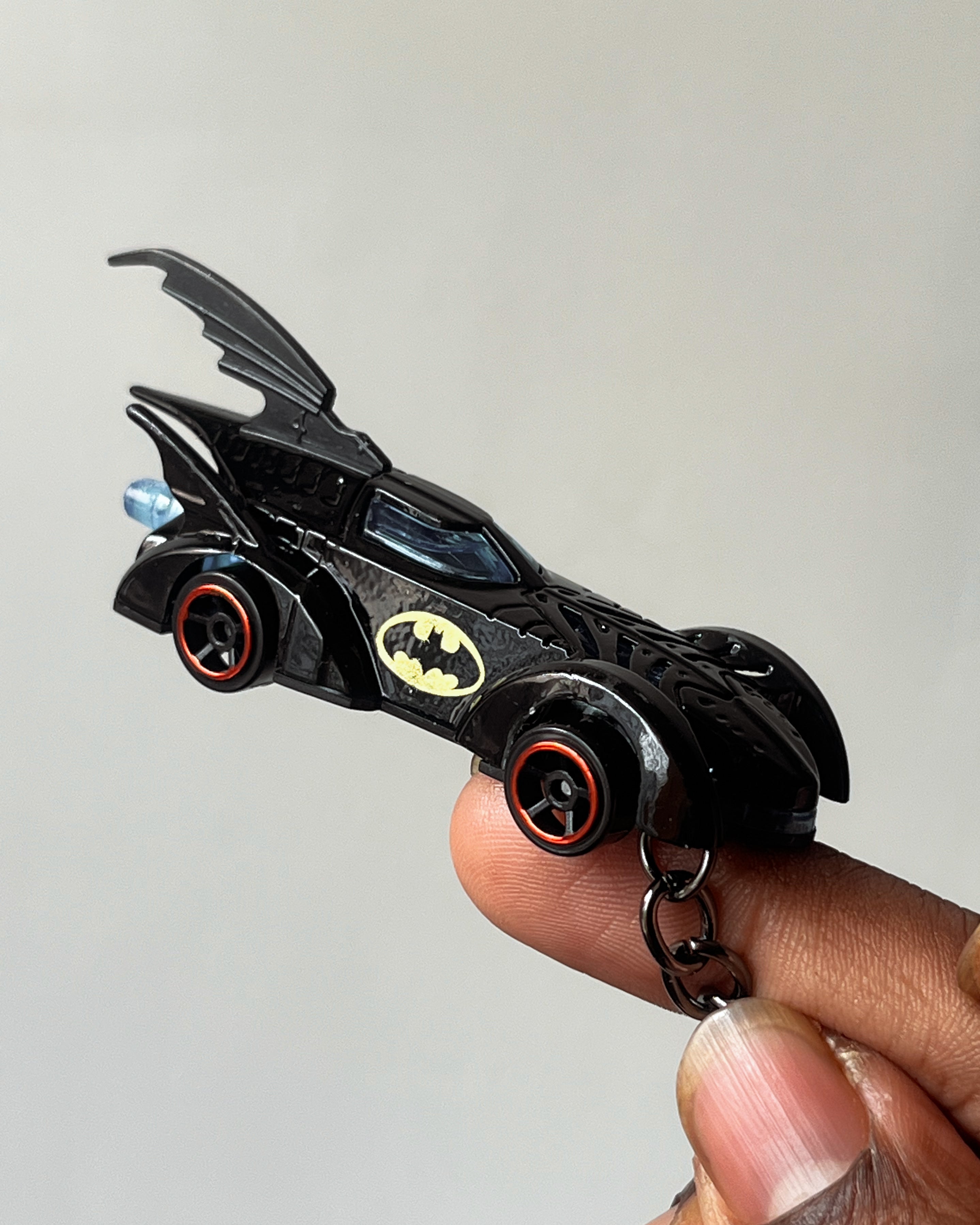 Batmobile keychain 6.0