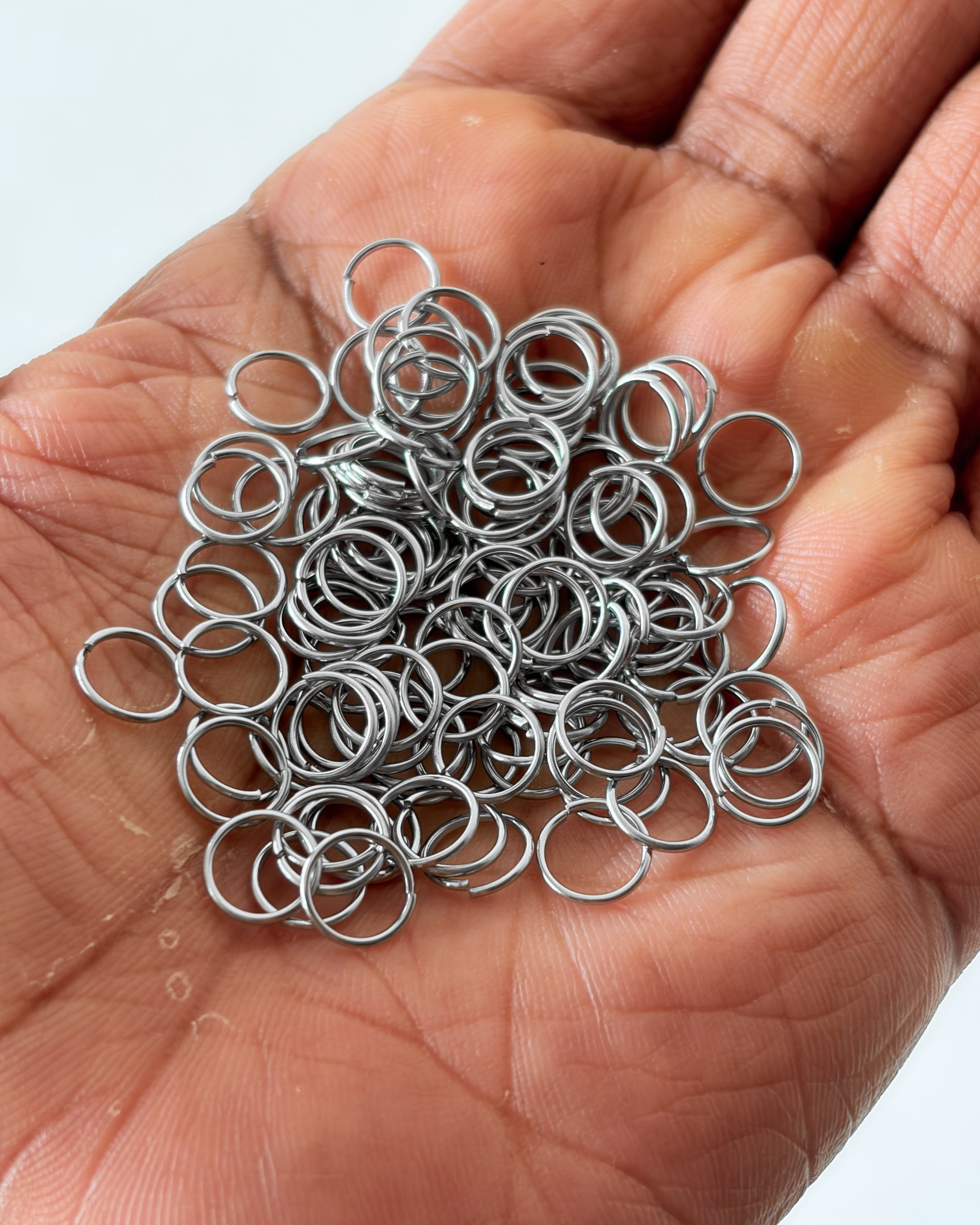 0.8 x 8 Steel jumprings - 10 grams